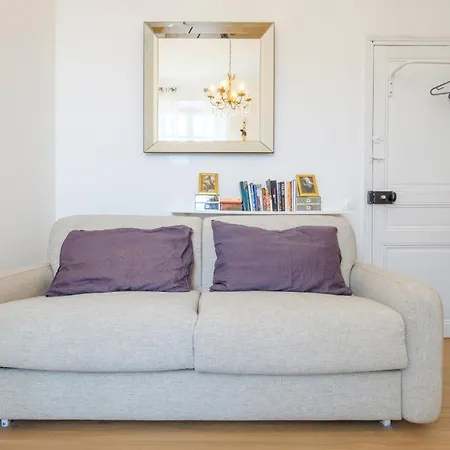 Joli Pres De Monaco * بوزولي